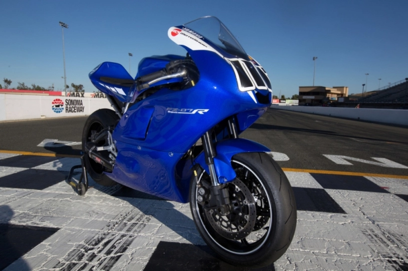 Yamaha mt-07 với phong cách sportbike hoàn toàn mới - 8