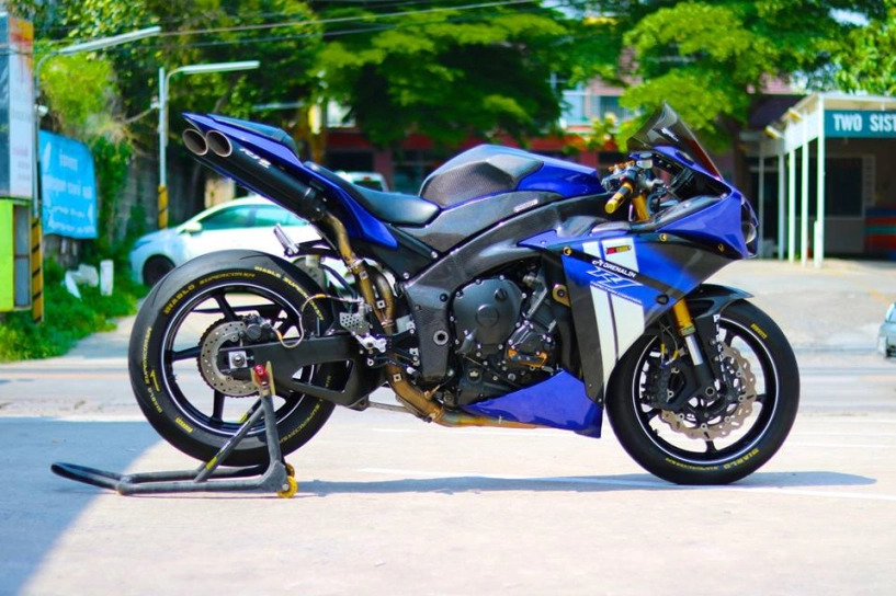 Yamaha r1 superbike danh tiếng trong làng pkl nâng cấp đầy tinh tế - 15