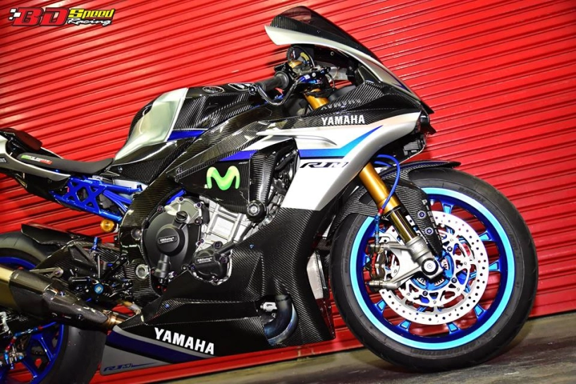 Yamaha r1m đầy sức hấp dẫn với body carbon fiber - 3