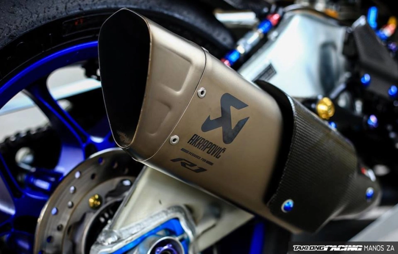 Yamaha r1m siêu mô tô giới hạn độ cuốn hút với dàn option hạng nặng - 13