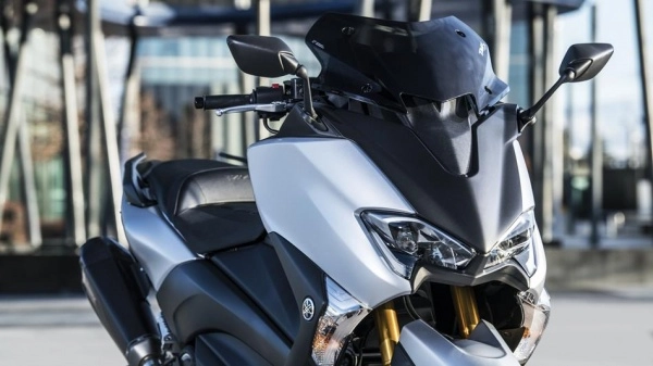 Yamaha ra mắt t-max sx sport edition bổ sung mang tính cách mạng cho phân khúc tay ga - 2