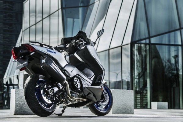 Yamaha ra mắt t-max sx sport edition bổ sung mang tính cách mạng cho phân khúc tay ga - 4
