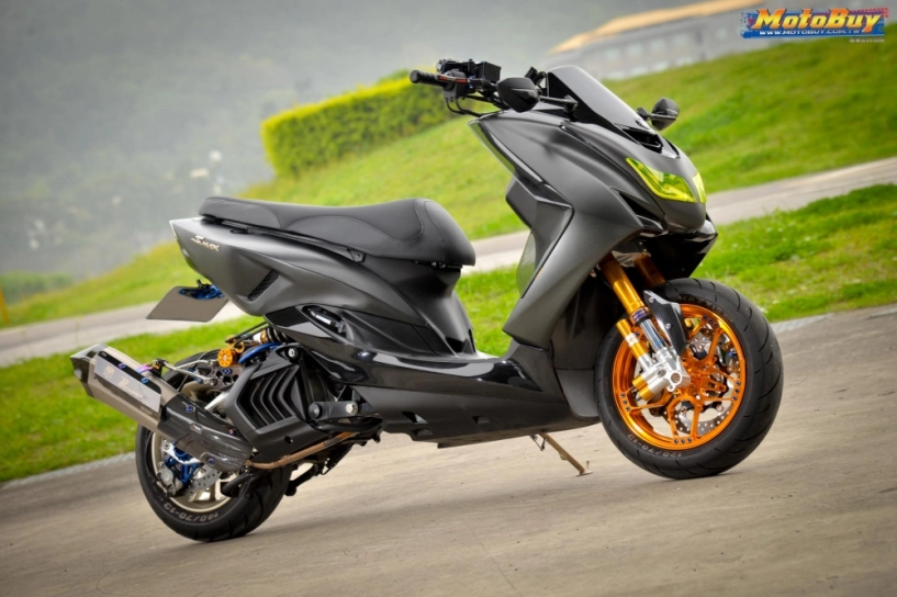 Yamaha smax 155 độ siêu đỉnh với option đồ chơi giá trị của biker xứ đài - 2