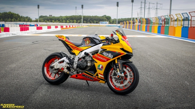 Aprilia rsv4 bản độ siêu cấp ngự trị trên đất việt - 2