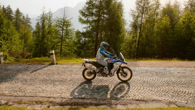 Bmw f850gs adventure 2019 ra mắt tại thị trường ấn độ với giá từ 500 triệu vnd - 11