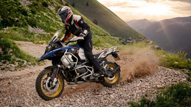 Bmw r1250gs adventure 2019 trang bị động cơ mới không chỉ mạnh mà còn tiết kiệm nhiên liệu - 9