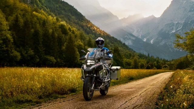 Bmw r1250gs adventure 2019 trang bị động cơ mới không chỉ mạnh mà còn tiết kiệm nhiên liệu - 11