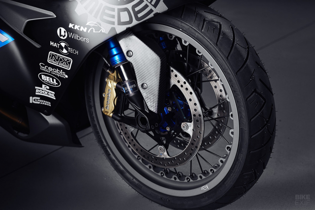 Bmw r1250rs độ ấn tượng với phong cách dragbike với tên gọi achilles - 5
