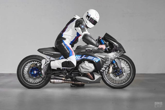 Bmw r1250rs độ ấn tượng với phong cách dragbike với tên gọi achilles - 14