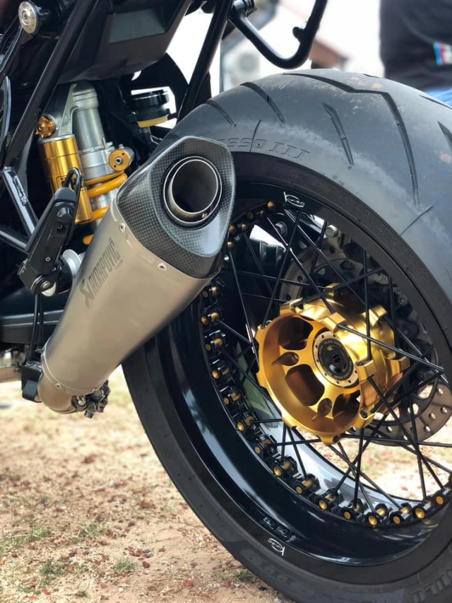 Bmw rninet độ cuốn hút hơn với một diện mạo hoàn toàn mới - 6