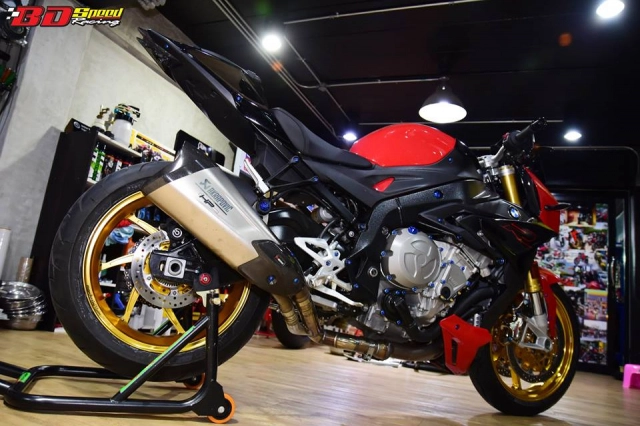 Bmw s1000r vẻ đẹp nóng bỏng đến từ những trang bị đắt tiền - 11