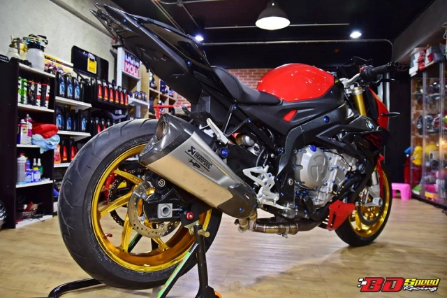 Bmw s1000r vẻ đẹp nóng bỏng đến từ những trang bị đắt tiền - 15