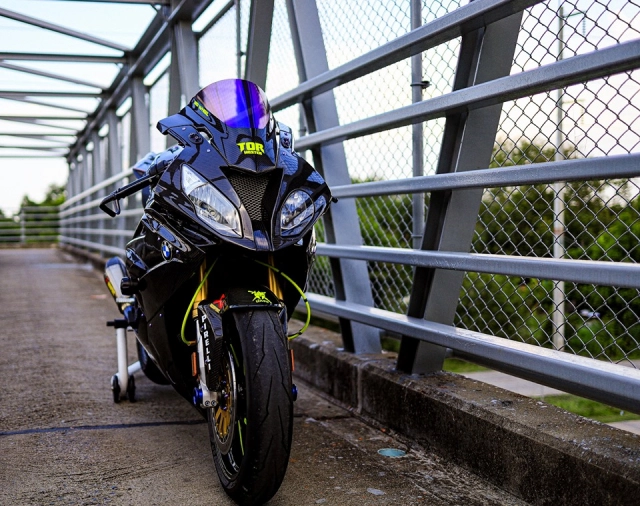 Bmw s1000rr độ - siêu phẩm cá mập đường phố full option - 6