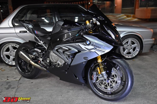 Bmw s1000rr độ - sự trở lại đầy mê hoặc của quái vật đức - 24