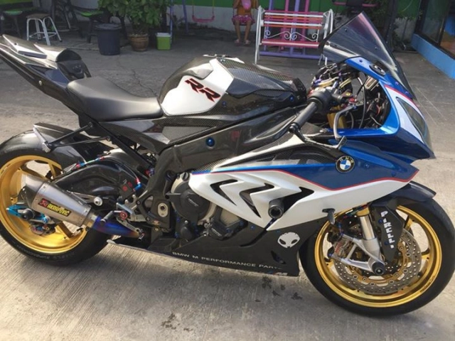 Bmw s1000rr hoàn thiện với gói nâng cấp cực chuẩn - 1