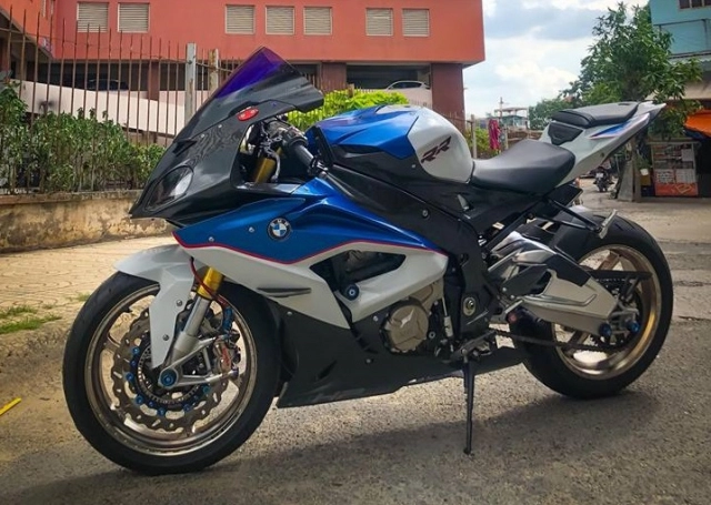 Bmw s1000rr siêu phẩm mắt lé đường phố việt nam - 3