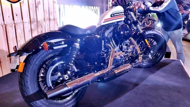 Cận cảnh harley-davidson forty-eight special - 9