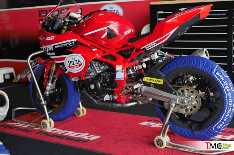 Cận cảnh honda cbr250rr trong giải đua arrc 2018 - 9