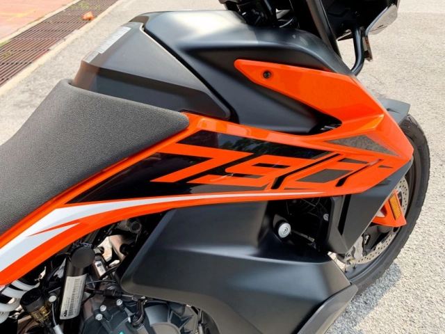 Cận cảnh ktm 790 adventure 2019 mới với giá từ 440 triệu vnd - 9