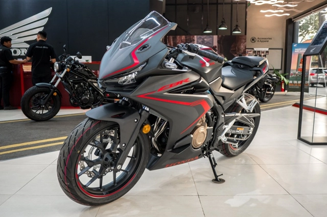 Cận cảnh lô hàng honda cbr500r 2019 đầu tiên về đại lý - 4