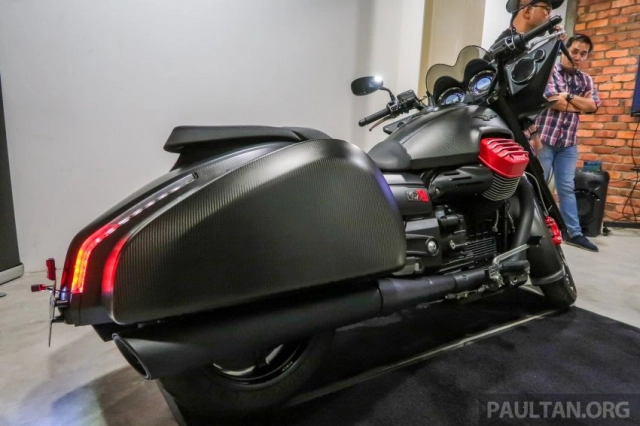 Cận cảnh moto guzzi mgx-21 2019 - pháo đài bay với giá bán gần 1 tỷ vnd - 8