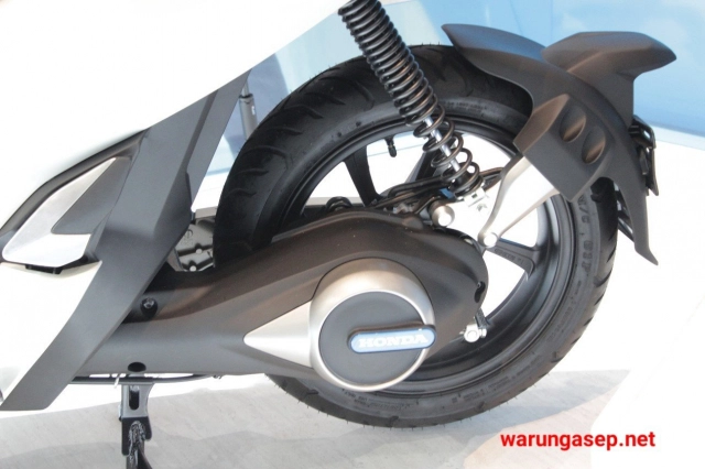 Cận cảnh pcx electric 2018 vừa chính thức ra mắt thị trường đông nam á - 3