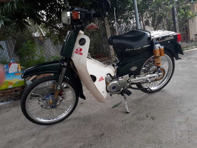 Cub với dàn chân thửa riêng - 1