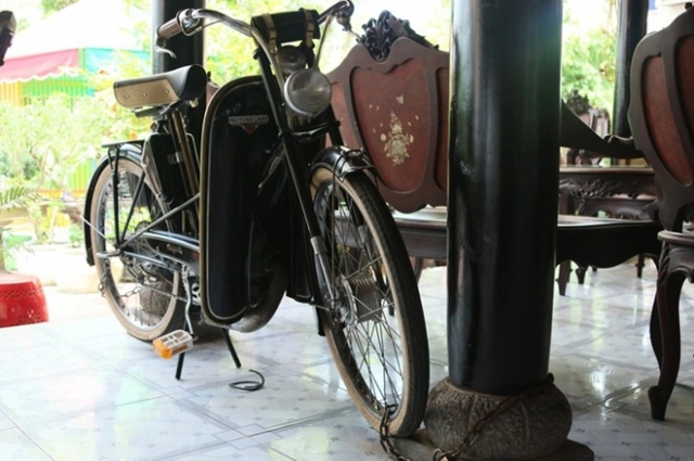 Dàn xe đạp máy cổ trị giá tiền tỷ của chú quán cafe miền tây - 4