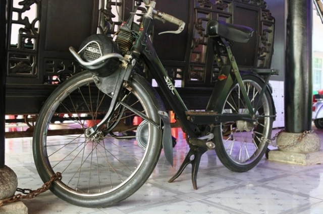 Dàn xe đạp máy cổ trị giá tiền tỷ của chú quán cafe miền tây - 10