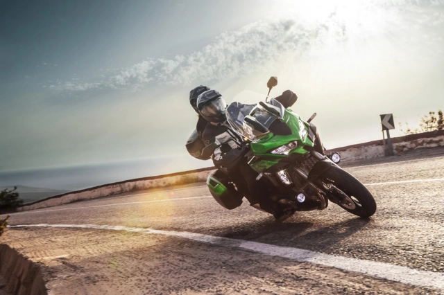 Đánh giá công nghệ điện tử trên kawasaki versys 1000 se 2019 - 1