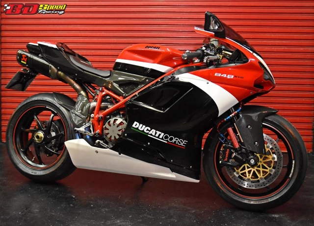 Ducati 848 evo corse siêu đẹp trong một bản độ tối tân về công nghệ - 3