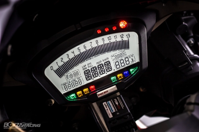Ducati 848 evo huyền thoại sport làm say đắm bao người trong diện mạo phục sinh - 17