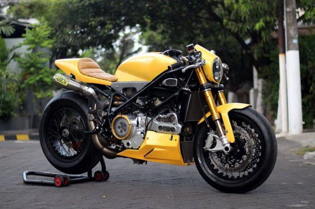 Ducati 848 evo lột xác ngoạn mục với hình ảnh cafe racer cổ điển - 3