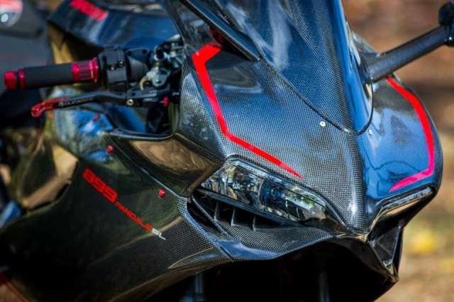 Ducati 899 panigale bản độ siêu cấp mang trong mình bộ giáp full carbon fiber - 1