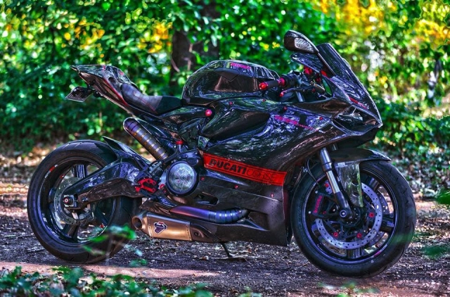 Ducati 899 panigale bản độ siêu cấp mang trong mình bộ giáp full carbon fiber - 3