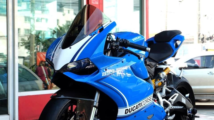 Ducati 899 panigale thoát xác ngoạn mục cùng version blue pestronas - 2