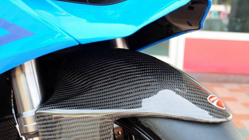 Ducati 899 panigale thoát xác ngoạn mục cùng version blue pestronas - 8