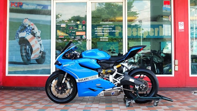 Ducati 899 panigale thoát xác ngoạn mục cùng version blue pestronas - 17