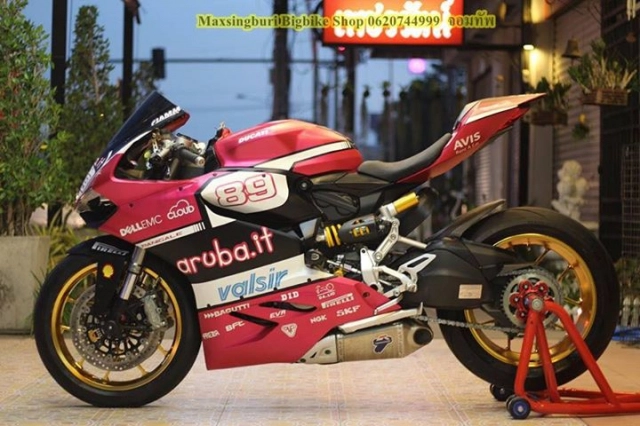 Ducati 899 panigale vẻ đẹp bốc cháy với phong cách superbike - 7