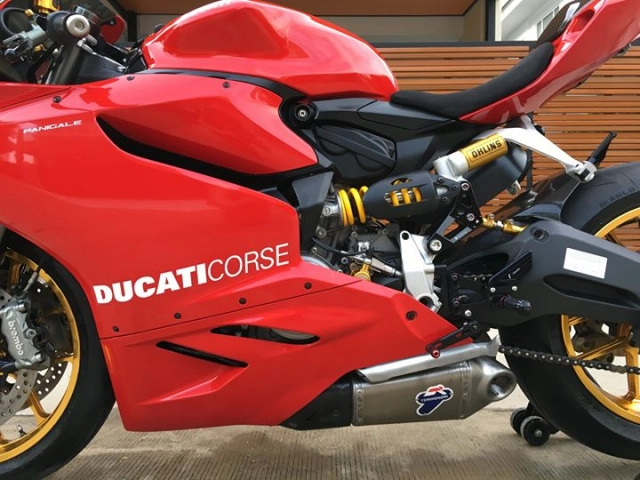 Ducati 899 panigale vẻ đẹp sáng bóng với dàn chân hàng hiệu - 5