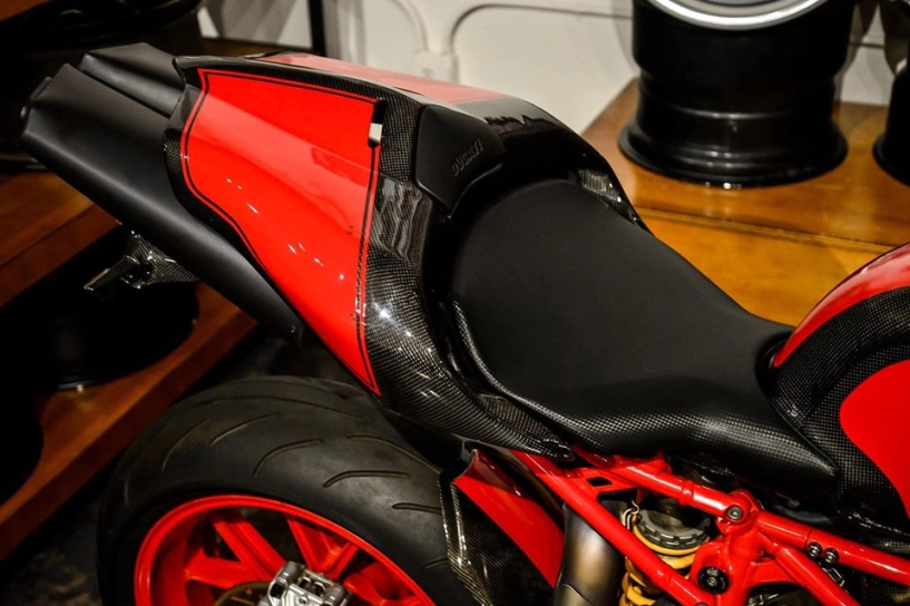 Ducati 999r hồi sinh trong diện mạo full carbon đẹp mê hồn - 6