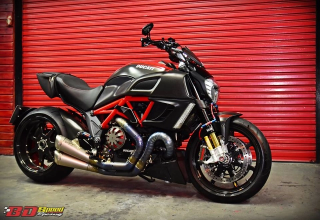 Ducati diavel gã quái vật độ khủng với gói trang bị từ moto corse - 3