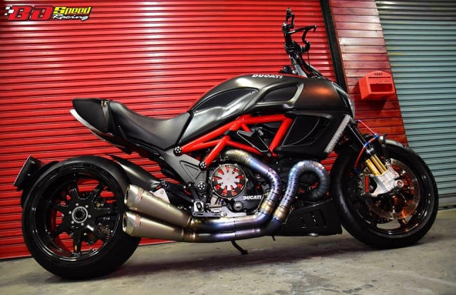 Ducati diavel gã quái vật độ khủng với gói trang bị từ moto corse - 6