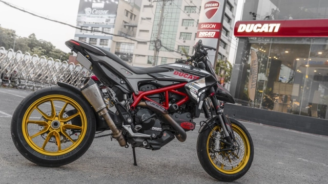 Ducati hypermotard độ nóng bỏng với bộ cánh thể thao độc quyền - 1