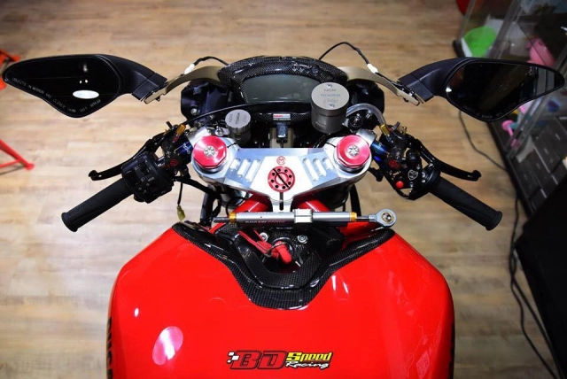 Ducati monster 1100s độ cực chất với dàn chân khủng - 3