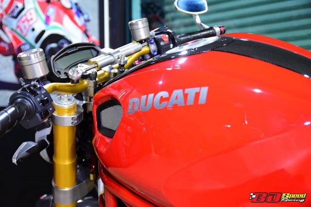 Ducati monster 1100s vẻ đẹp hùng hồn của gã quái vật ý trên đất thái - 8