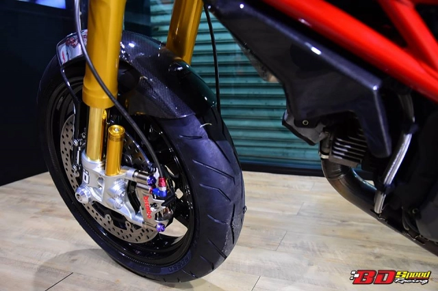 Ducati monster 1100s vẻ đẹp hùng hồn của gã quái vật ý trên đất thái - 15