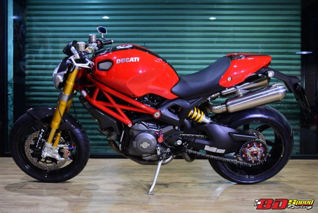Ducati monster 1100s vẻ đẹp hùng hồn của gã quái vật ý trên đất thái - 22