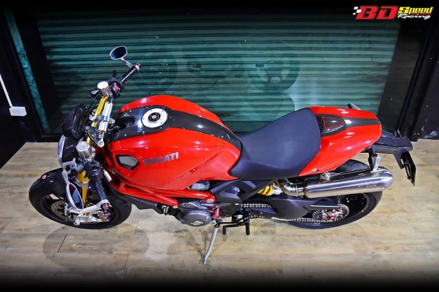 Ducati monster 1100s vẻ đẹp hùng hồn của gã quái vật ý trên đất thái - 23