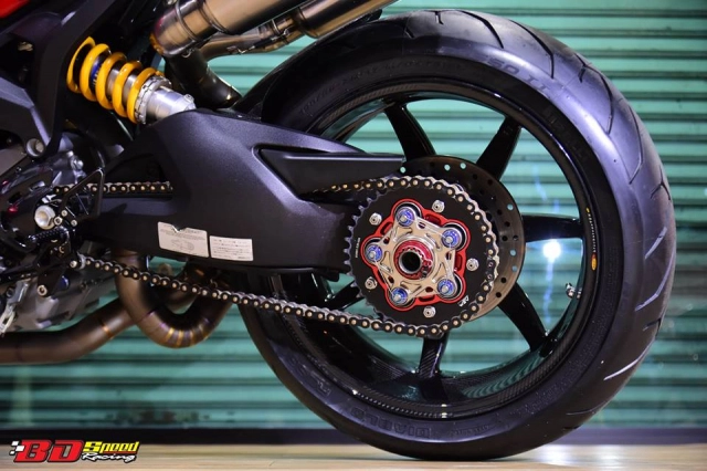 Ducati monster 1100s vẻ đẹp hùng hồn của gã quái vật ý trên đất thái - 33
